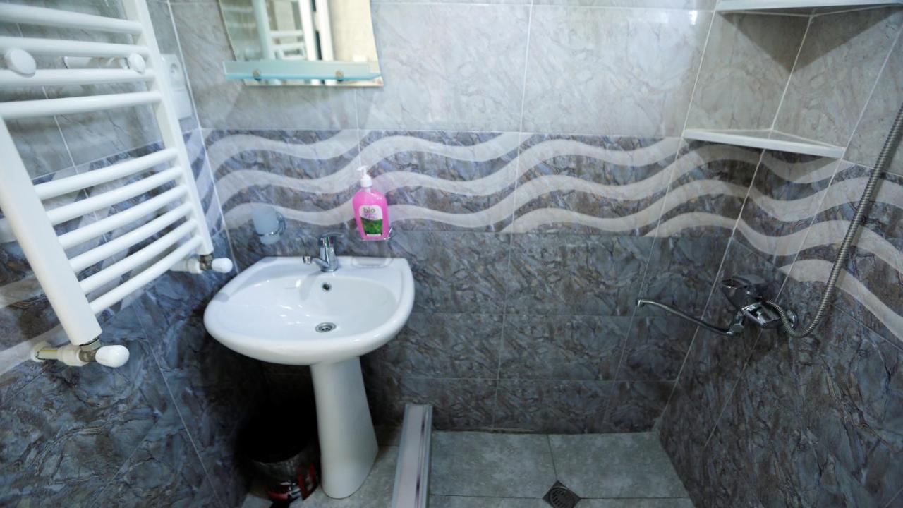 Lilia Guesthouse Sighnaghi Bagian luar foto