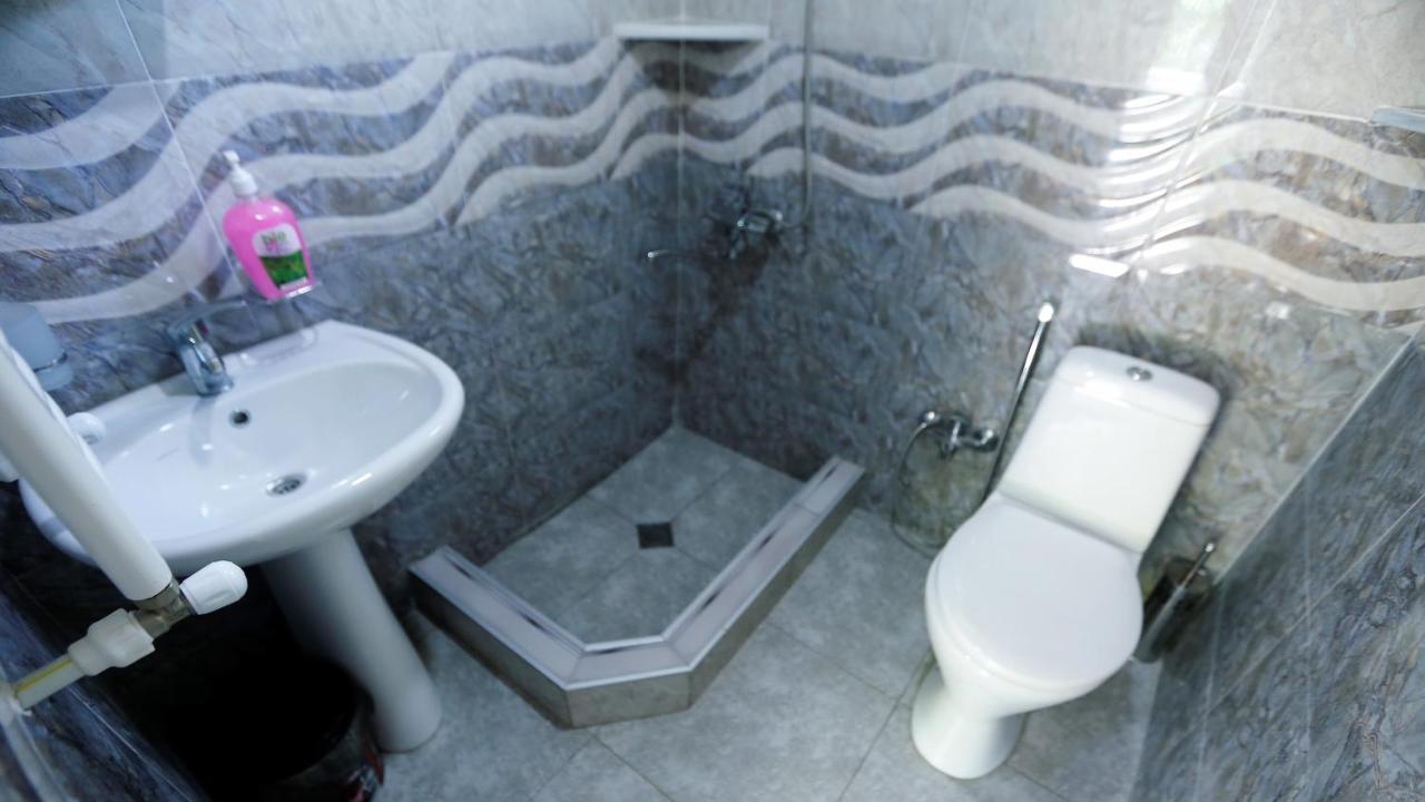 Lilia Guesthouse Sighnaghi Bagian luar foto