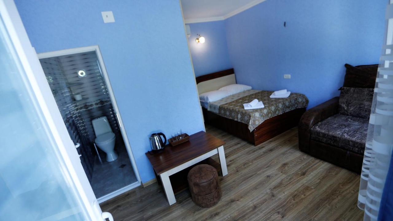 Lilia Guesthouse Sighnaghi Bagian luar foto