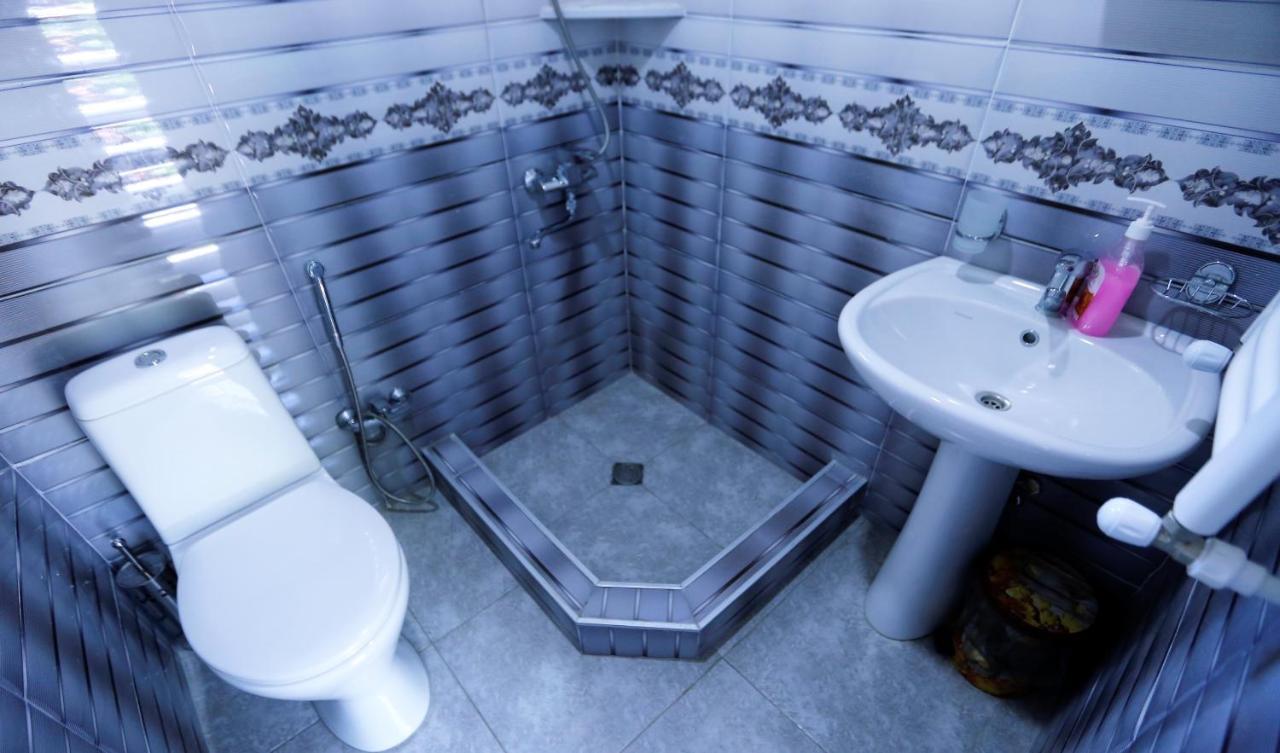 Lilia Guesthouse Sighnaghi Bagian luar foto