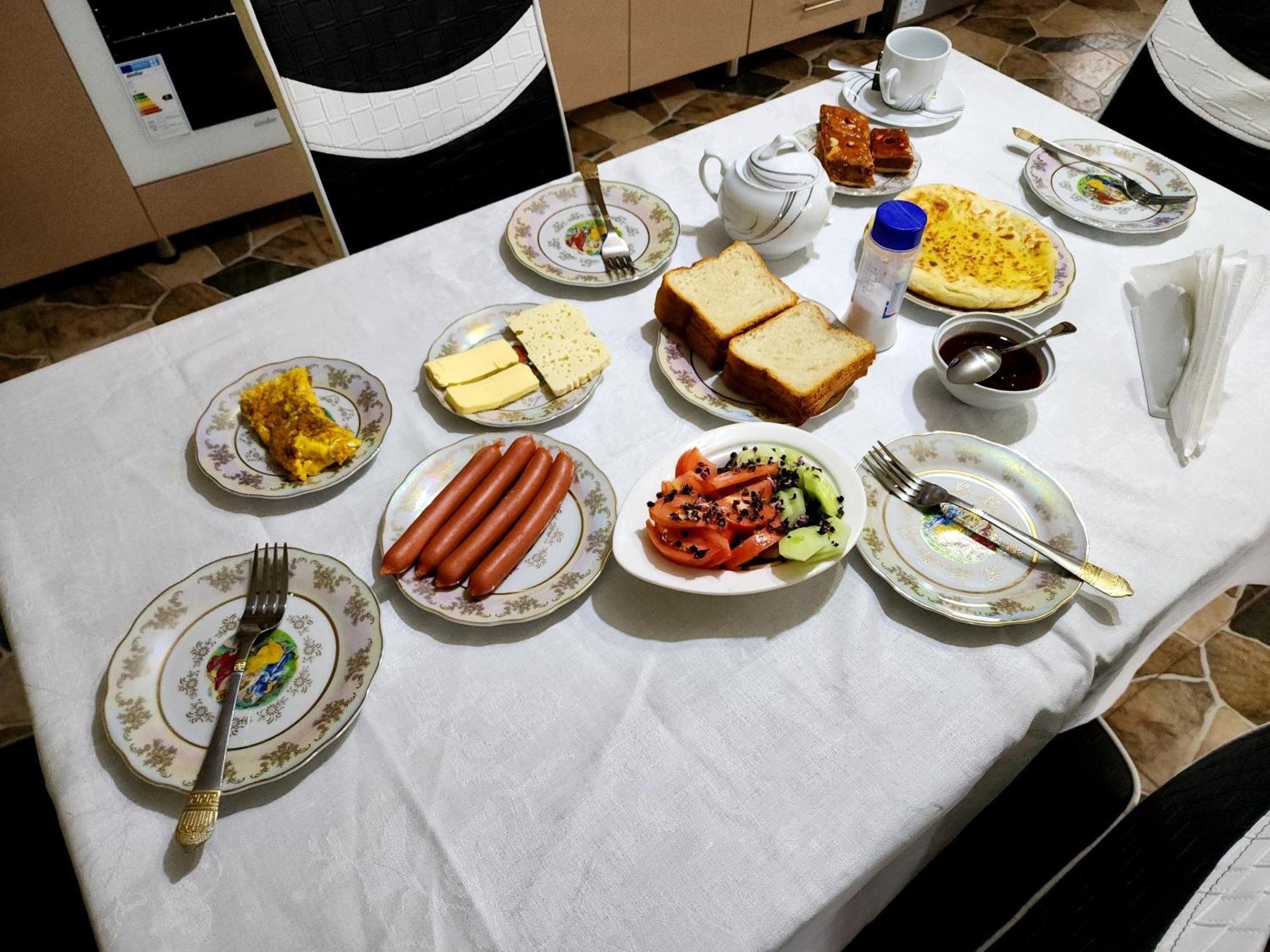 Lilia Guesthouse Sighnaghi Bagian luar foto